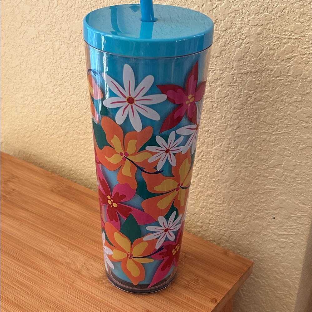 Floral Tumbler with Straw